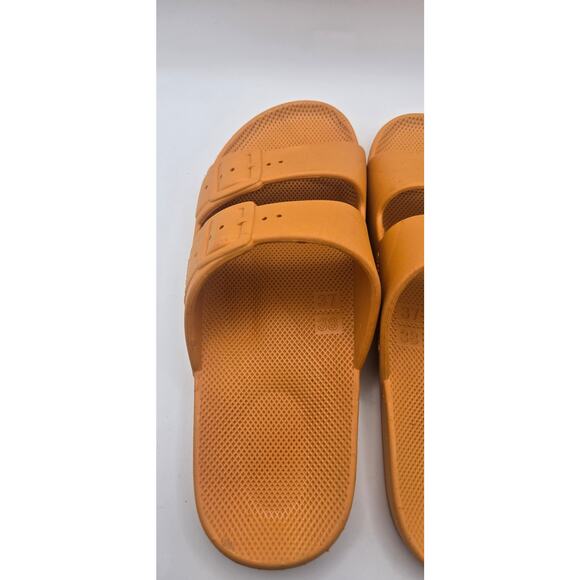 Freedom Moses Bright Orange Sol Slip On's Slides 37/38- US 6.5/7 - Picture 11 of 12